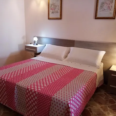 Apartment Da Giusy Le Petit Bijou *